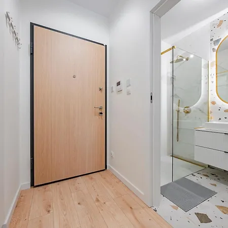 Hello Sea Salt Z Ogrodkiem I Prywatnym Miejscem Postojowym * Gdańsk