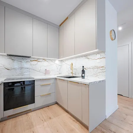 Hello Sea Salt Z Ogrodkiem I Prywatnym Miejscem Postojowym