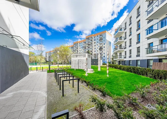 Hello Sea Salt Z Ogrodkiem I Prywatnym Miejscem Postojowym غدانسك